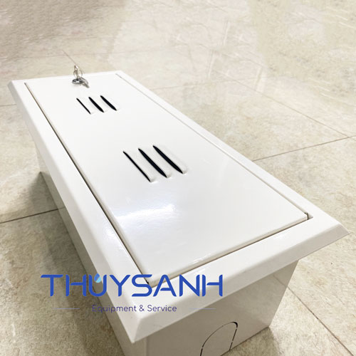 Hộp đồng hồ nước ngang có các khe lưu thông khí