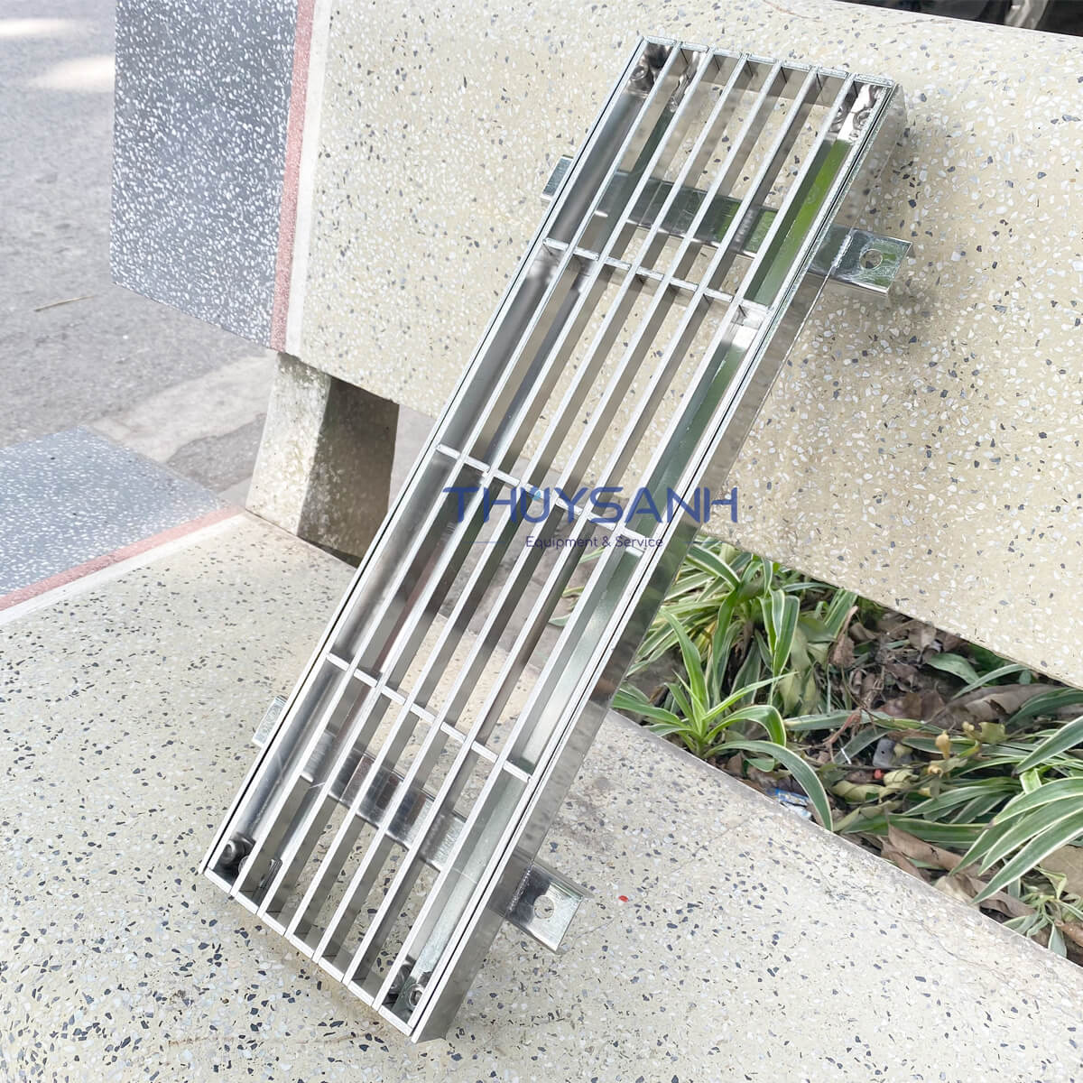 Nắp rãnh thoát nước GT-05 -2