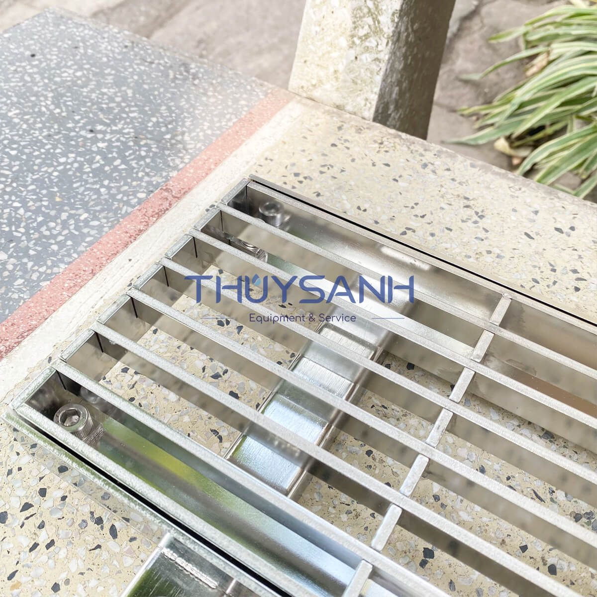 Nắp rãnh thoát nước GT-05 -4