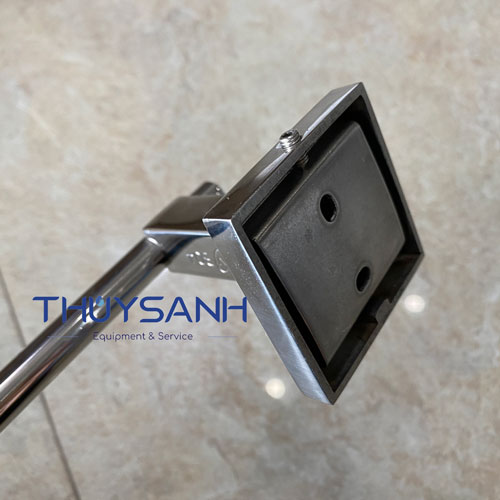 Vắt khăn đơn chân vuông inox cực kì dày dặn